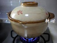 黄花菜腐竹排骨汤的做法步骤7