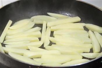 煎薯条的做法步骤8