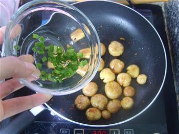 香煎椒盐小土豆的做法步骤7