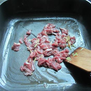 春笋炒肉的做法步骤7