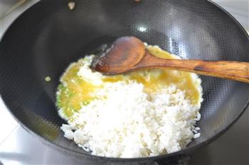 蛋炒饭的做法步骤9