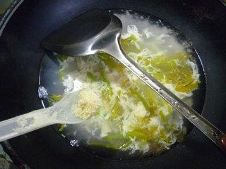 黄花菜羊尾笋蛋花汤的做法图解11