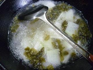 咸菜河虾冬瓜汤的做法步骤7