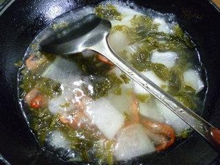 咸菜河虾冬瓜汤的做法步骤8