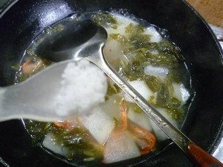 咸菜河虾冬瓜汤的做法图解9