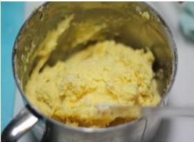原味奶油曲奇的做法步骤5