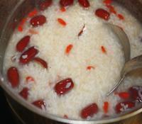 红枣麦片枸杞粥的做法步骤7