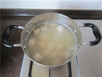 醋椒丸子汤的做法步骤8