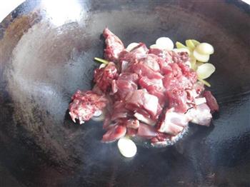 红烧兔肉的做法步骤2