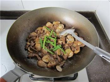 蚝油草菇牛柳的做法步骤9