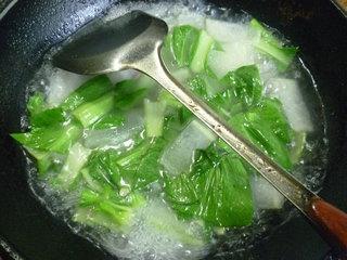 咸肉青菜冬瓜汤的做法步骤8