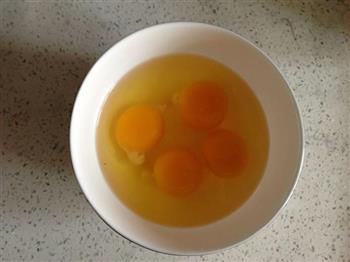 蒜苗炒鸡蛋的做法步骤2