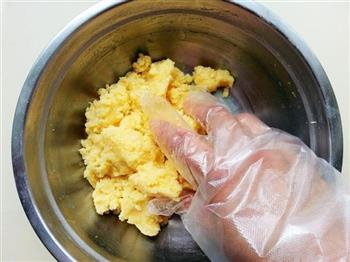 奶香全蛋椰蓉球的做法步骤6