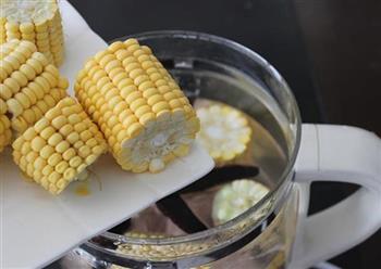 灵芝玉米排骨汤的做法步骤8