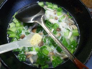 蟹味菇青菜泡饭的做法步骤9