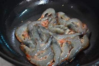 蒜香盐水虾的做法步骤4