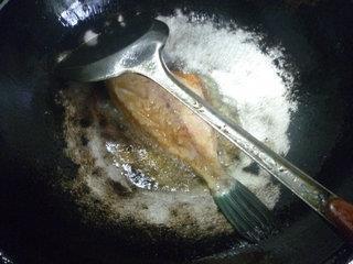 洋葱烧橡皮鱼的做法步骤4