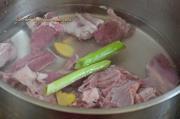海带豆腐羊排汤的做法步骤2