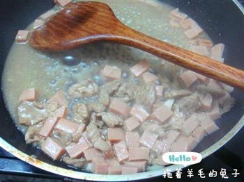 葱香猪肉火腿烩挂面的做法图解10
