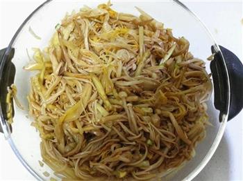 凉拌金针菇黄花菜的做法步骤10