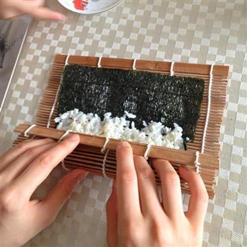 家庭简易版寿司的做法图解5