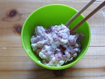 肉末豆腐酿香菇的做法步骤3