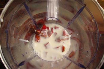 李子酸奶冰棒的做法图解4