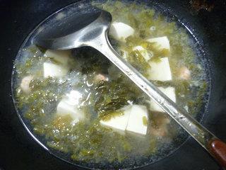 咸菜虾仁豆腐汤的做法步骤10