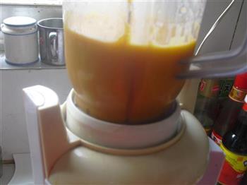 南瓜牛奶浓汤的做法步骤6