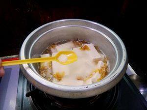石斛花豆腐汤的做法步骤7