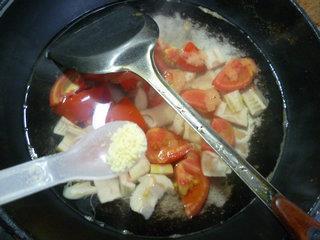 西红柿羊尾笋汤的做法图解9