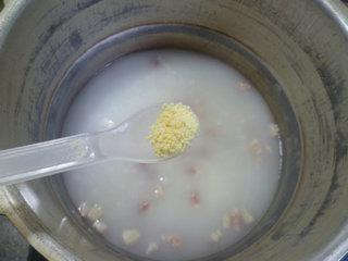 咸肉蛋花大米粥的做法步骤10