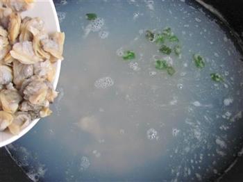 蛤蜊面疙瘩汤的做法步骤3
