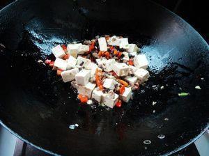 酱菜肉末豆腐的做法图解6