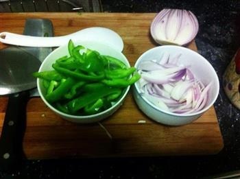 黑椒牛柳焗饭的做法步骤4