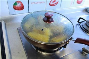 平底不粘锅烤玉米的做法步骤5