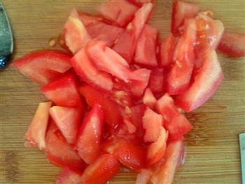 鸡蛋番茄疙瘩汤的做法步骤1