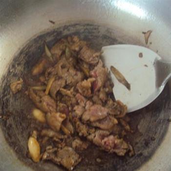 青椒炒肉的做法步骤9