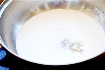椰丝牛奶小方块的做法步骤5