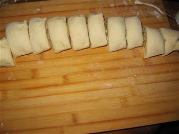 木糖醇肉松面包的做法步骤17