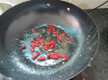 干辣椒烧鸭胗的做法步骤3