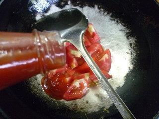 番茄炒鸡蛋盖浇螺丝面的做法步骤10