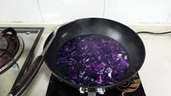 紫色凉粉的做法步骤2