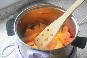 南瓜奶油浓汤的做法步骤5