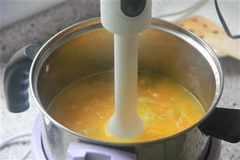 南瓜奶油浓汤的做法步骤7