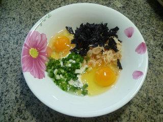 虾皮紫菜鸡蛋饼的做法步骤4