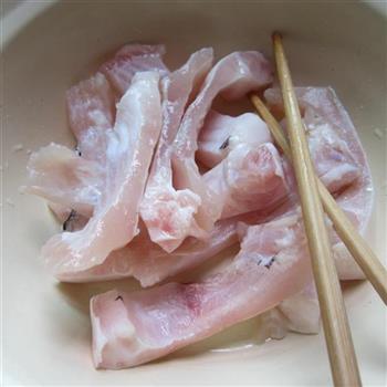 香蒸红米鱼的做法图解1