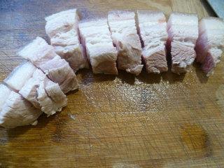 梅豆腐竹烧五花肉的做法步骤5