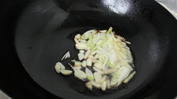 素炒油麦菜的做法步骤3
