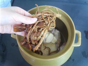 茶树菇煲鸡的做法图解7